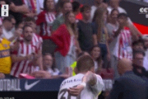 维尼修斯在马德里德比中遭遇嘘声，马斯坦托诺事件未对比赛产生影响——阿斯评述。