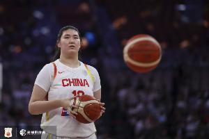 山东女篮主帅：张子宇转会事宜取得积极进展，其当前需重点适应成年组比赛节奏。