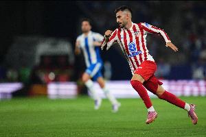 据《世界体育报》报道，西蒙尼在训练中尝试了新的首发阵容，其中巴埃纳与阿尔瓦雷斯将在进攻端搭档。