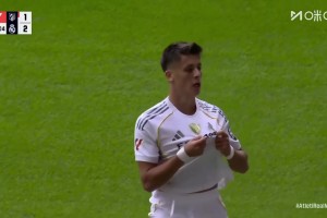 扣的漂亮，射的精彩！维尼修斯扣过两人后传中，居勒尔抽射破门！